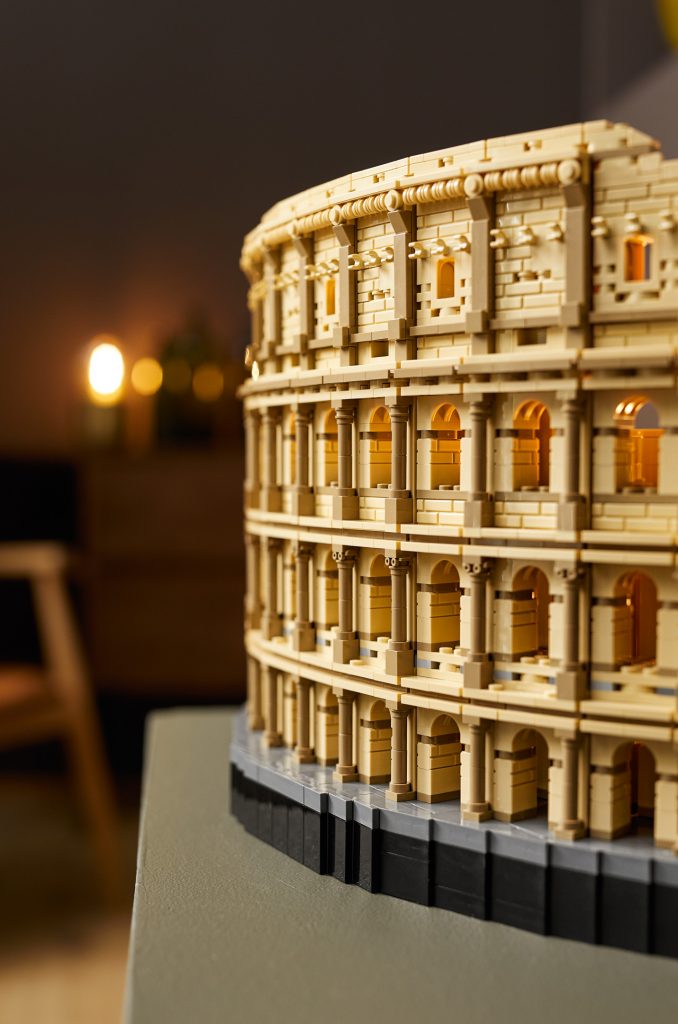 10276 - Il Colosseo, il più grande set LEGO di sempre! - PugliaBrick